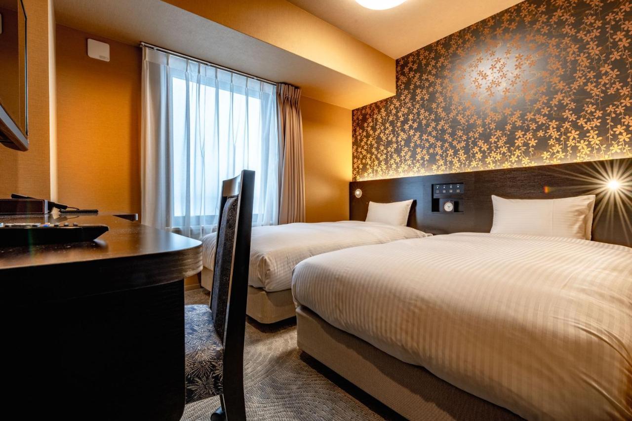 Hotel Wbf Shin-Osaka Skytower Dış mekan fotoğraf